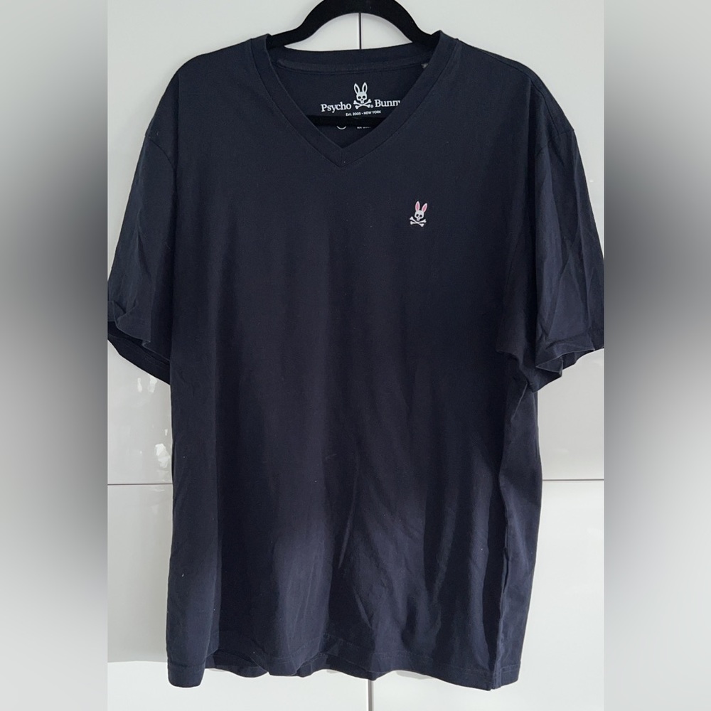Barely used mens psycho bunny v neck tee, size 8 navy
